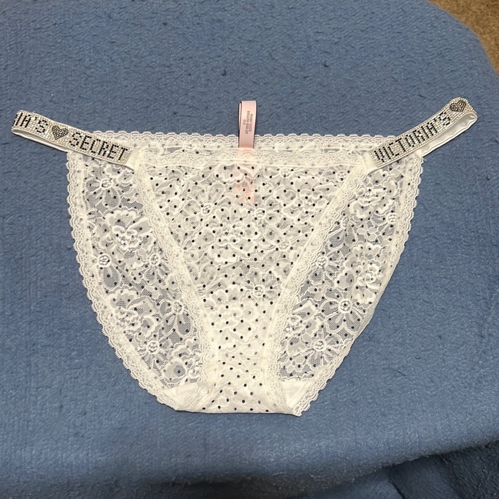 New Victoria’s Secret lace bikini shine size XL